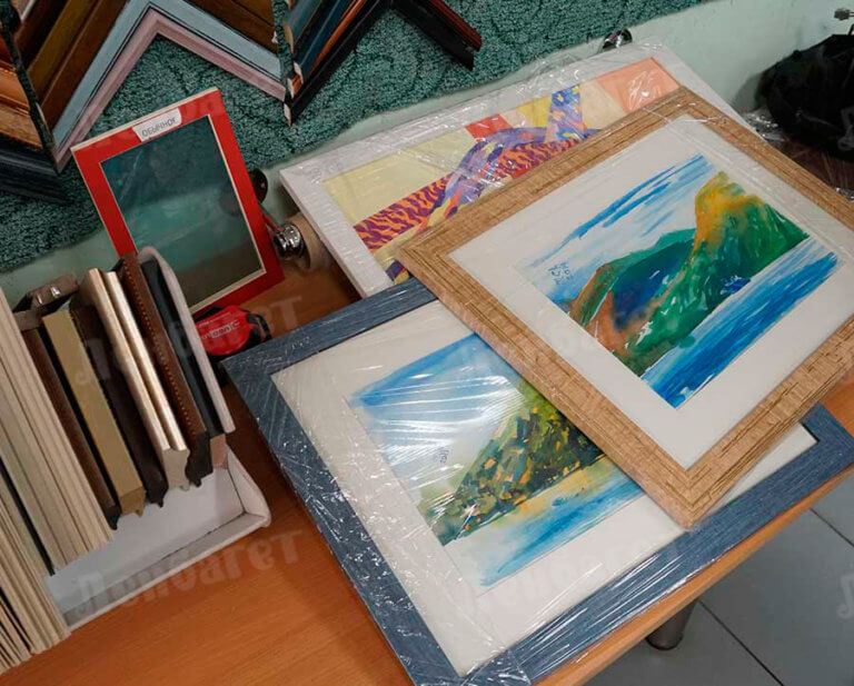 Багетная мастерская Ленбагет возле метро Гражданский проспект, по улице Ушинского, оформление картин в багеты